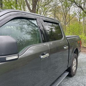 FORD F-150 XLT - 2