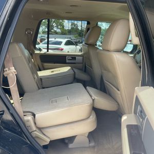 صورة 33 لـ 2012 FORD EXPEDITION XLT