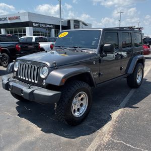 صورة 1 لـ 2017 JEEP WRANGLER UNLIMITED SAHARA