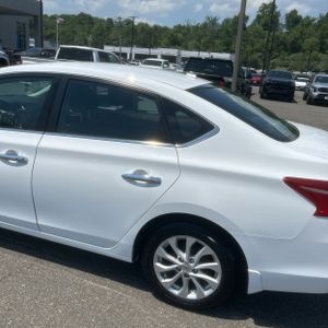 NISSAN SENTRA SV - 6