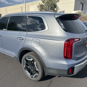 2024 KIA TELLURIDE S 照片 6