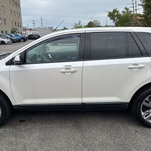 FORD EDGE SEL - 4