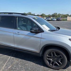 صورة 13 لـ 2022 Honda PASSPORT ELITE