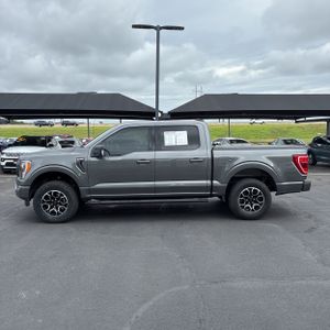 2022 FORD F-150 XLT photo 3