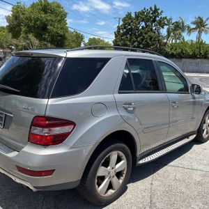صورة 9 لـ 2009 Mercedes-BENZ M-CLASS