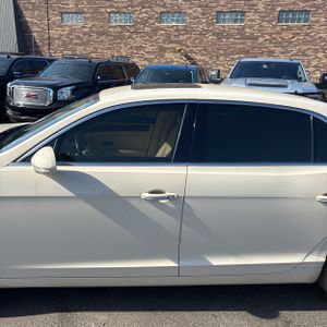 Bentley Flying Spur V8 - 4