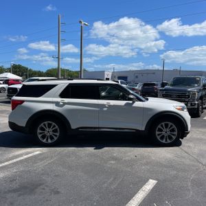 FORD EXPLORER XLT - 10