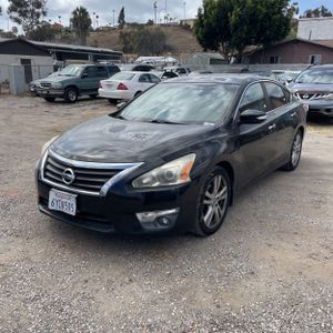 2013 Nissan ALTIMA 3.5 SV 照片 1