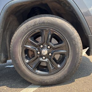 2015 JEEP GRAND CHEROKEE LAREDO — миниатюра 20