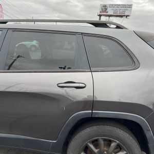 JEEP CHEROKEE LIMITED - 6