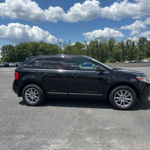FORD EDGE LIMITED - 10