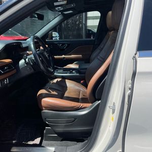 2022 Lincoln AVIATOR RESERVE 照片 32