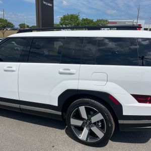 HYUNDAI SANTA FE LIMITED - 6