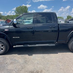 2022 RAM 2500 LARAMIE photo 3