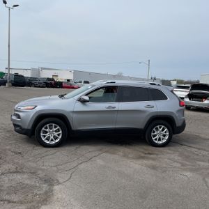 JEEP CHEROKEE LATITUDE - 3