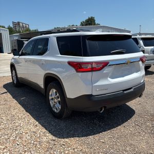 2019 Chevrolet TRAVERSE LS — фото 5