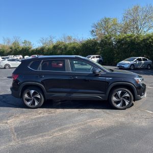 VOLKSWAGEN TAOS SE 4MOTION - 10