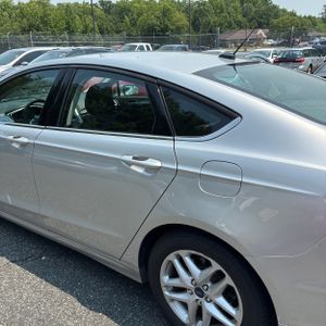 صورة 5 لـ 2016 FORD FUSION SE