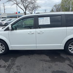 DODGE GRAND CARAVAN SXT - 4