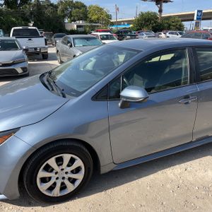 صورة 2 لـ 2022 Toyota COROLLA LE