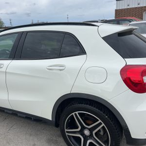 MERCEDES-BENZ GLA-CLASS - 6