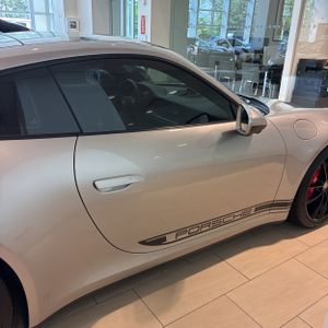 2024 Porsche 911 CARRERA — миниатюра 11