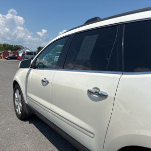 2014 Chevrolet TRAVERSE LTZ photo 6