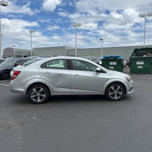 CHEVROLET SONIC PREMIER AUTO - 10