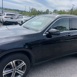 MERCEDES-BENZ GLC - 2