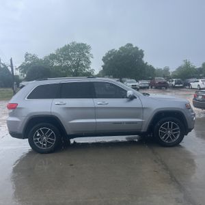 JEEP GRAND CHEROKEE LIMITED - 10