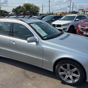 صورة مصغرة 13 لـ 2007 Mercedes-BENZ E-CLASS