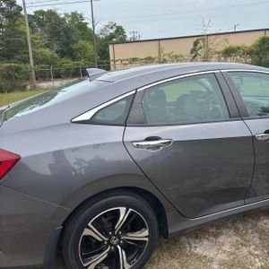 HONDA CIVIC TOURING - 9