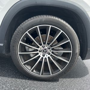 صورة مصغرة 18 لـ 2020 Mercedes-BENZ GLS