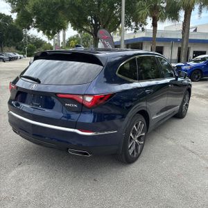 صورة 8 لـ 2024 Acura MDX W/TECH