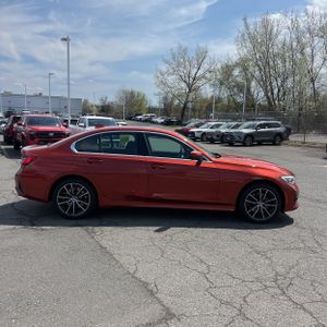 BMW 330I XDRIVE - 10