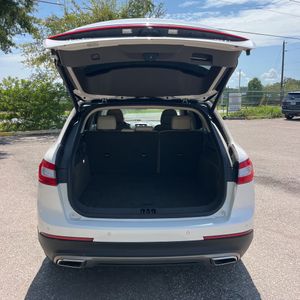 صورة 42 لـ 2018 Lincoln MKX RESERVE