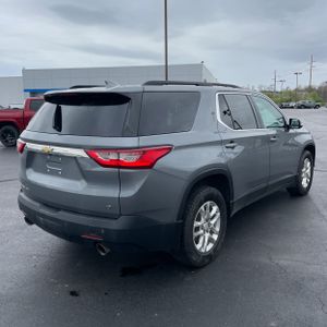 CHEVROLET TRAVERSE - 8