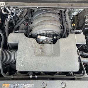 2016 Chevrolet SUBURBAN LS thumbnail 64