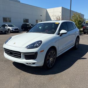 2016 Porsche CAYENNE GTS 照片 1