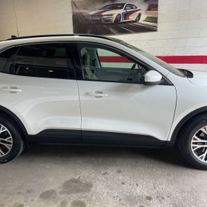 FORD ESCAPE SEL - 10