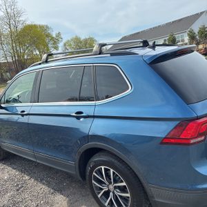VOLKSWAGEN TIGUAN SE 4MOTION - 6