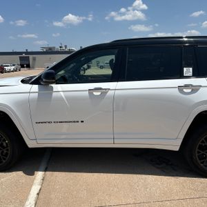 2025 JEEP GRAND CHEROKEE L SUMMIT RESERVE 照片 4