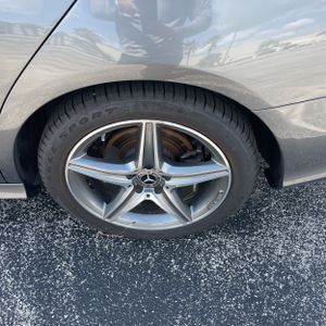 2018 Mercedes-BENZ E-CLASS 缩略图 18