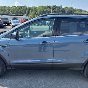 2018 FORD ESCAPE SE — фото 4