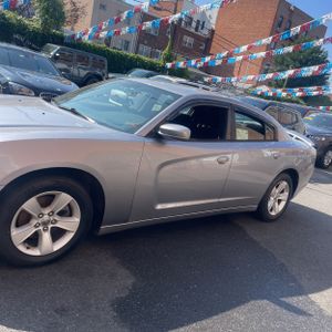 صورة 3 لـ 2013 Dodge CHARGER SE