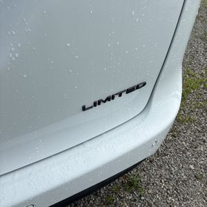 2025 Chrysler PACIFICA LIMITED — миниатюра 23