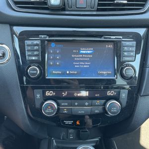 صورة مصغرة 38 لـ 2017 Nissan ROGUE SV