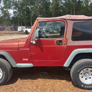 JEEP WRANGLER SE - 4