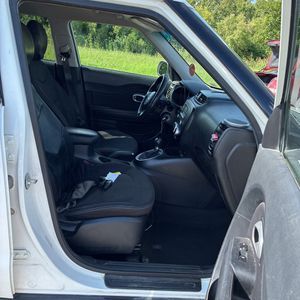 صورة مصغرة 32 لـ 2015 KIA SOUL BASE