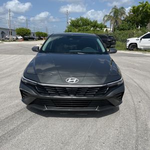 صورة مصغرة 14 لـ 2024 Hyundai ELANTRA SE
